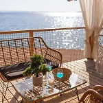 Mara's Coast - Giulia *