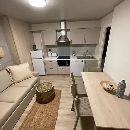 Holiday home Mara's Coast - Giulia Drage
