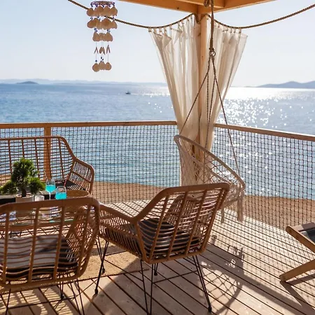 Mara's Coast - Giulia * Drage