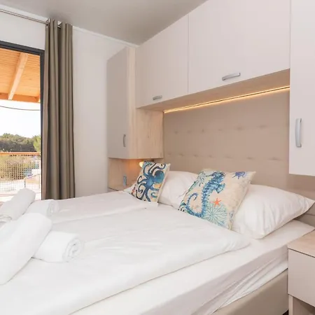 Ferienhaus Mara's Coast - Giulia Drage