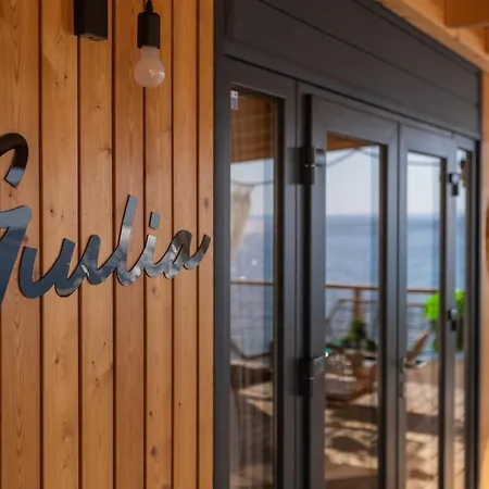 Mara's Coast - Giulia Holiday home Drage